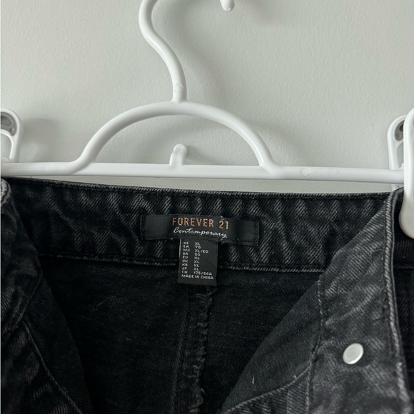 Forever 21 Denim Button Down Skirt - Picture 2 of 3